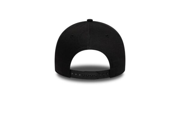 MLB Visor Hit Las Vegas Raiders Black 9FORTY E-Frame Cap Las Vegas Raiders logo on front Raiders wordmark logo on top of visor New Era Flag embroidered on left Structured E-Frame crown Snapback Curved visor 100% COTTON