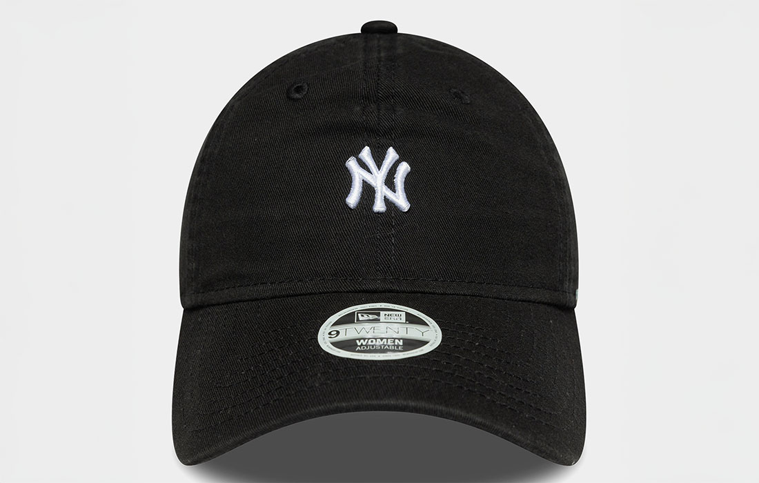 1546076-new-era-cap-mini-washed-9twenty-new-york-yankees-wmn-black-white copy