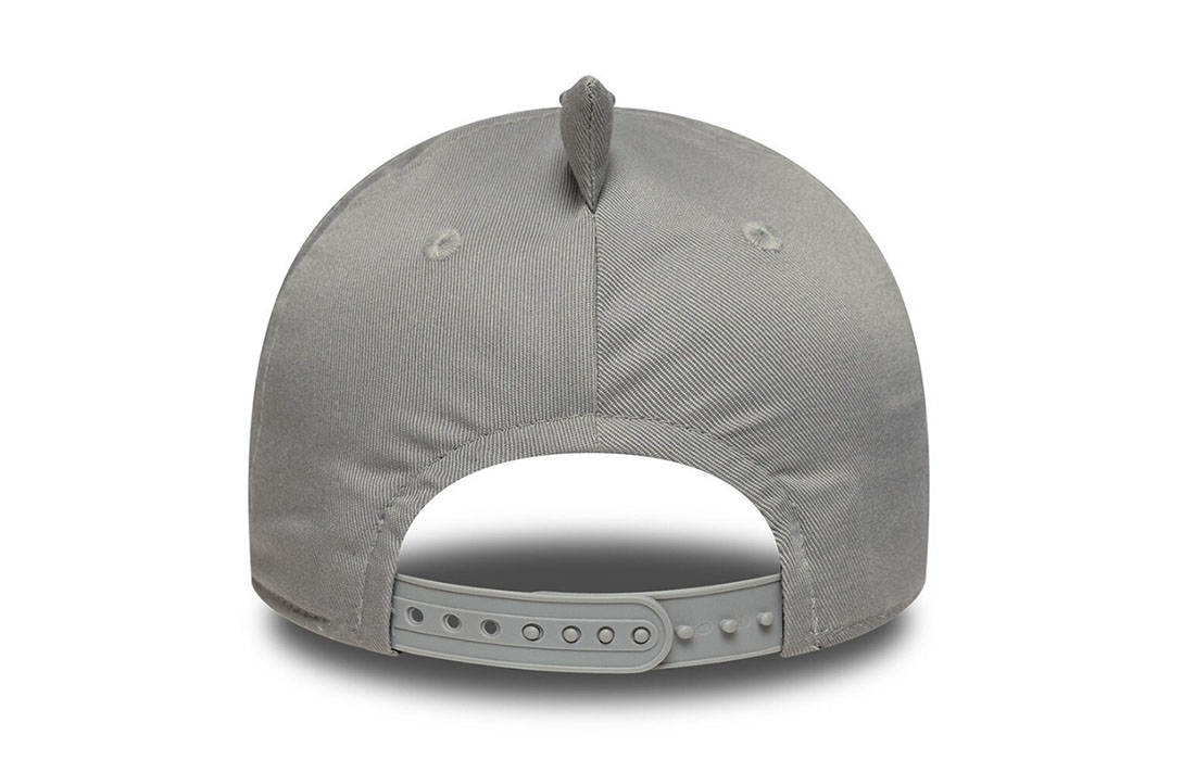 60691153 back Child Shark face 9FORTY Cap New Era Flag embroidered on left Structured crown Snapback Curved visor 35% COTTON, 65% POLYESTER Product ID: 60691153